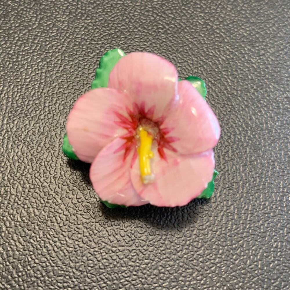 Vintage Artone Bone China Pink Hibiscus Floral Brooch Pin England